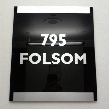 Profile Picture of 795 Folsom Garage (@@ParkAt795) on Twitter