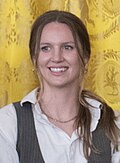 Profile Picture of Mandy McGlynnon Wikipedia