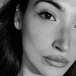 Profile Picture of •𝑹𝒐𝒃𝒆𝒓𝒕𝒂 𝑳𝒆𝒐𝒏𝒆•🌺 (@_roberta.leone) on Instagram