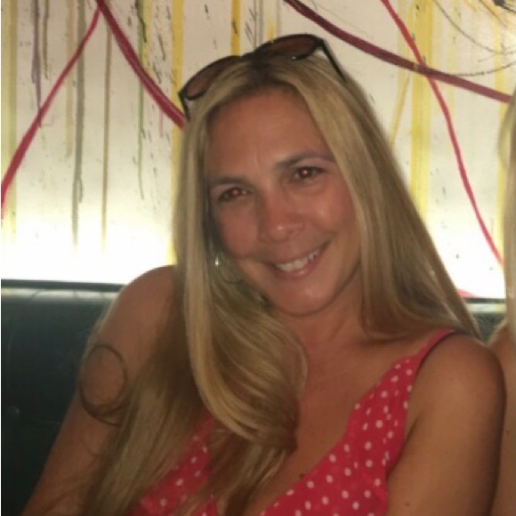 Profile Picture of Casey Cooper (@kcpcooper11) on Poshmark