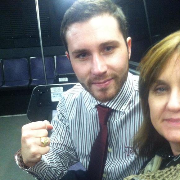 Profile Picture of Aaron Kelly (@aaronk10) on Poshmark