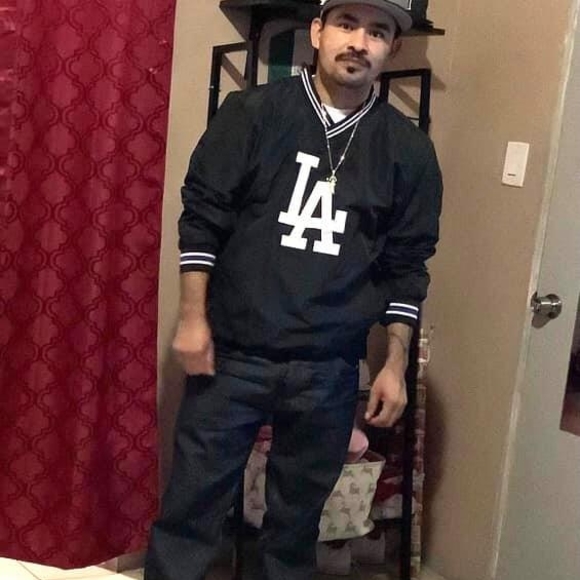 Profile Picture of Jose filiberto Gonzalez marin (@jg4609454) on Poshmark