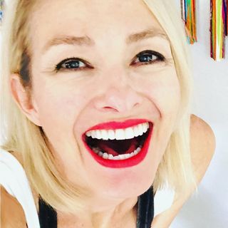 Profile Picture of Rosemary Pierce (@rosemarypiercemodernart) on Instagram