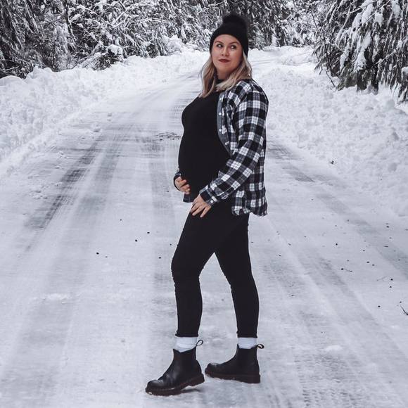 Profile Picture of Becky Mcgarry (@becky_mcgarry) on Poshmark
