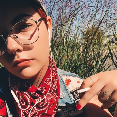 Profile Picture of Jean Wilde (@oleander_tea) on Twitter