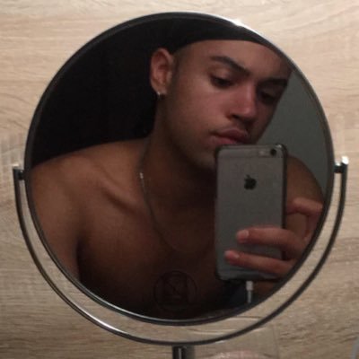 Profile Picture of Daniel Benson (@Inspireedaniel) on Twitter
