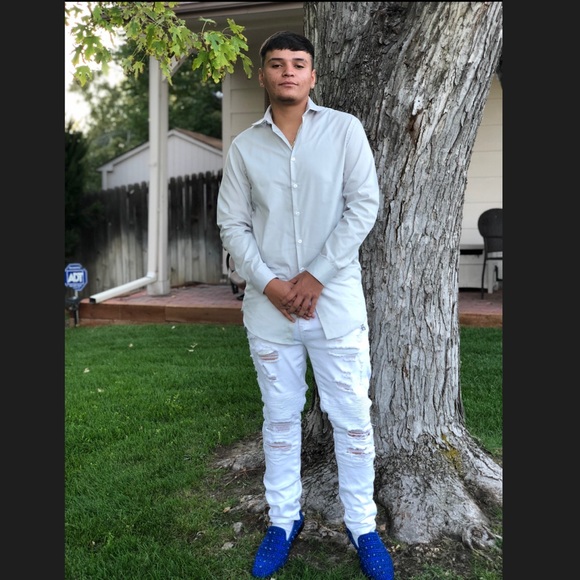 Profile Picture of Lorenzo Sailas (@lorenzodre) on Poshmark