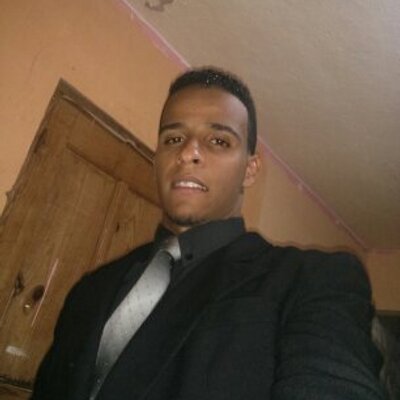 Profile Picture of Joshua Velez (@joshuavelez30) on Twitter