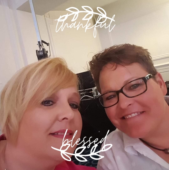 Ellen Knight - Poshmark Profile Picture of Ellen Knight (@eladair01) on Poshmark