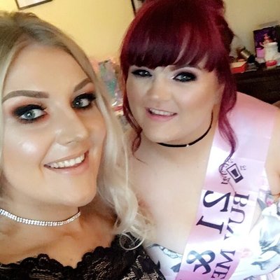 Profile Picture of Hayley (@HayleyLamont) on Twitter