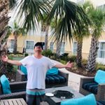 Profile Picture of Adam Shurtleff (@theadamshurtleff) on Instagram