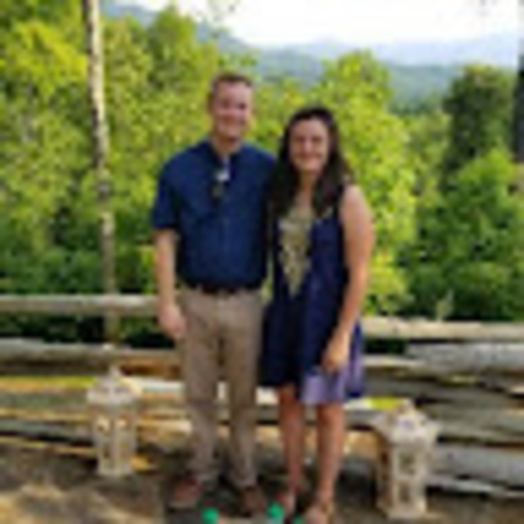 Profile Picture of Haley Archer (@hharcher11) on Poshmark