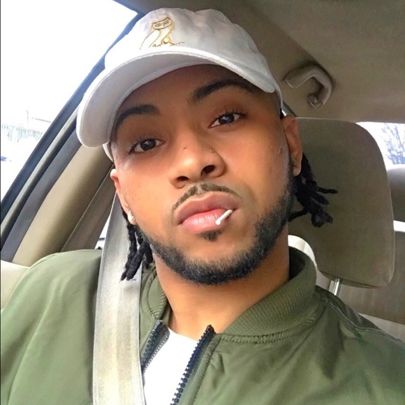 Profile Picture of Ivan Marrero (@ivanrmarrero) on Poshmark