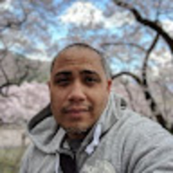 Profile Picture of Ray Camacho (@contactcamacho) on Poshmark