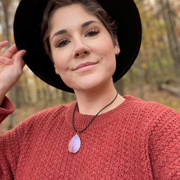 Profile Picture of Casey Kohler (@kohlercasey) on Poshmark