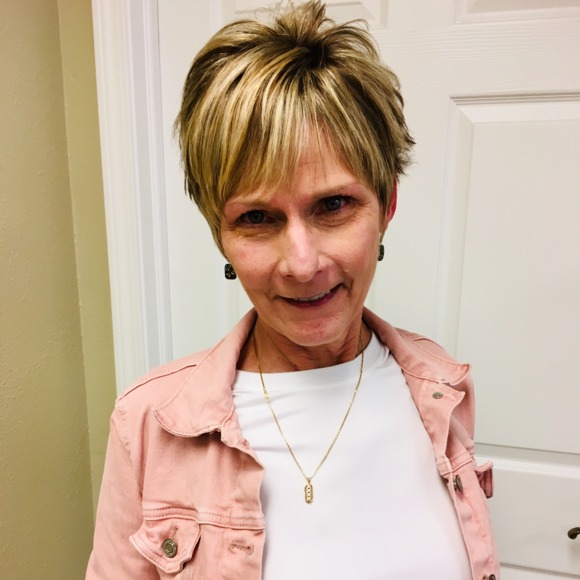 Profile Picture of Nancy Morrison (@nans26871) on Poshmark