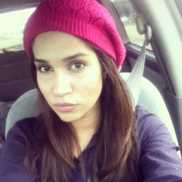 Profile Picture of Aisha Ahmed (@lilash146) on Poshmark