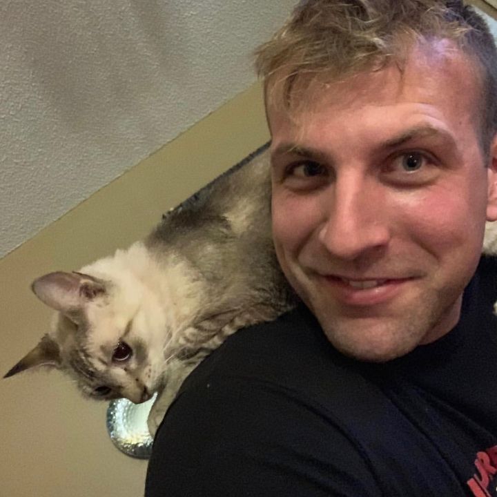 Profile Picture of James Gries (@james.gries) on Tiktok