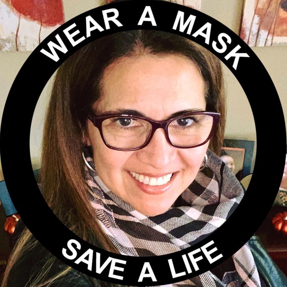 Profile Picture of Carola Perisho (@cperisho) on Poshmark