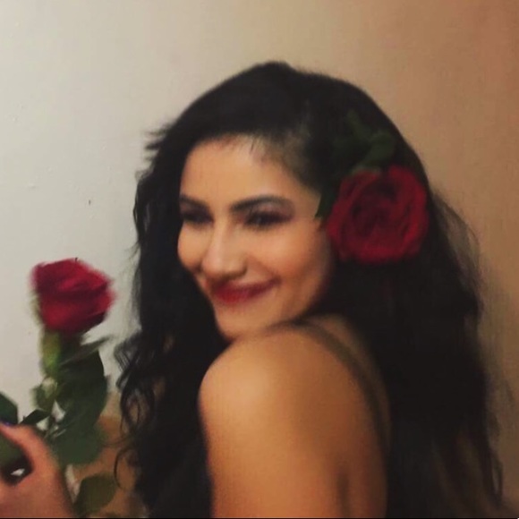 Profile Picture of Natasha Romero (@natachuli97) on Poshmark
