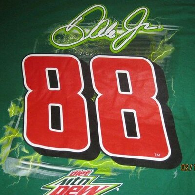 Profile Picture of Stacie Brewer (@sbrewer34) on Twitter