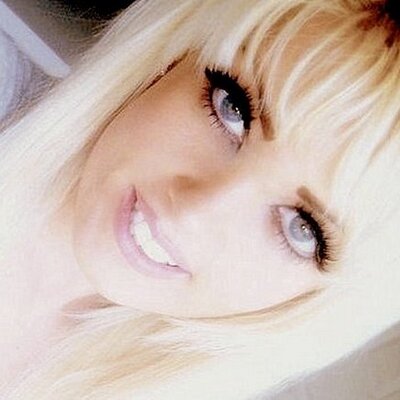 Profile Picture of Carly (@CarlyWilkins666) on Twitter