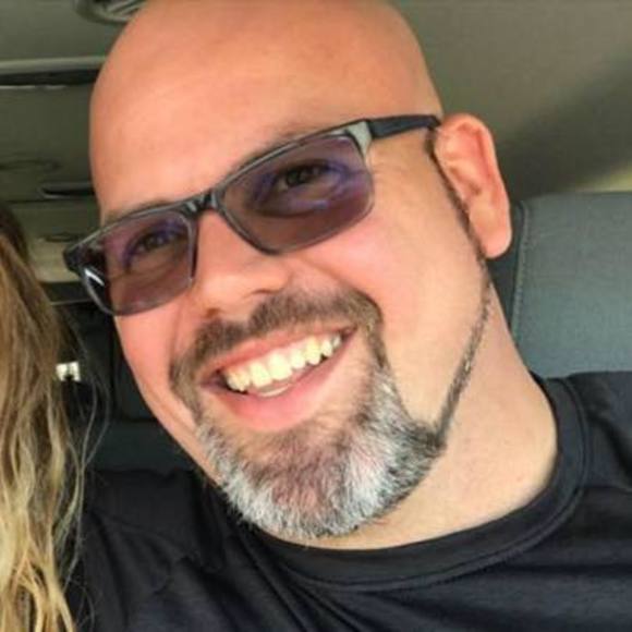 Profile Picture of Joe Chancellor (@joechancellor) on Poshmark