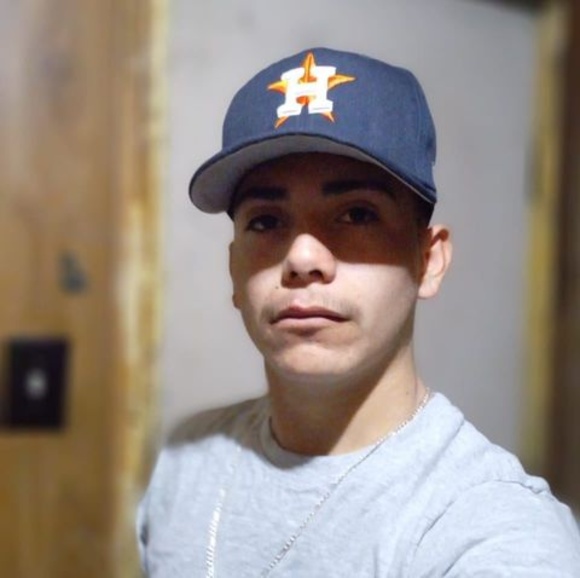 Profile Picture of Marcos Avalos (@markavalos2680) on Poshmark