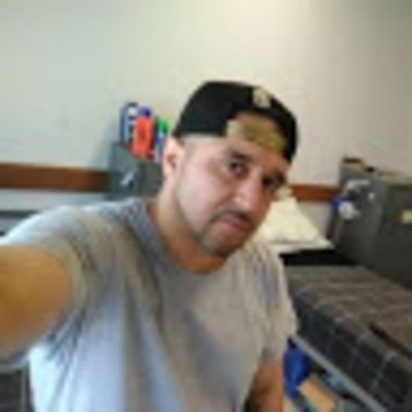 Profile Picture of Gilberto & sammy Correa (@gcorrea95833) on Poshmark