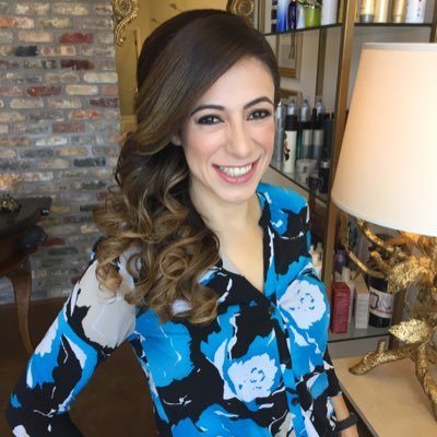 Profile Picture of Myrna Rojas (@myrnagrojas) on Twitter