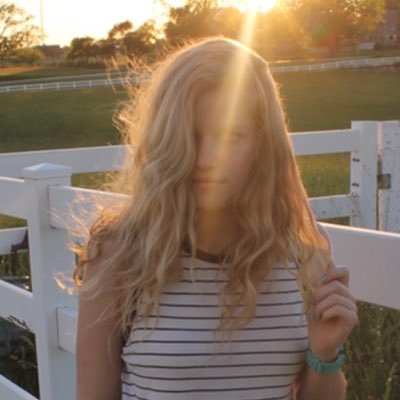 Profile Picture of Elise Richards (@Eliserichie21) on Twitter