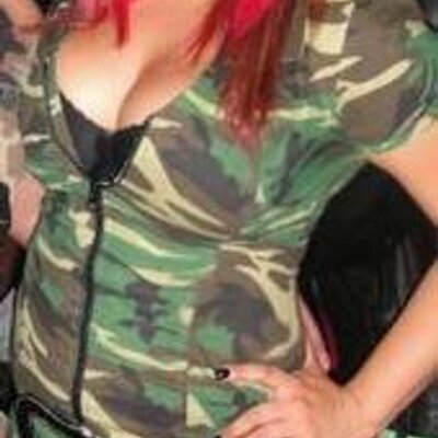 Profile Picture of Carissa Page (@emoprince307028) on Twitter