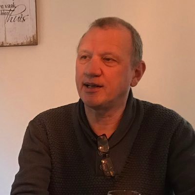 Profile Picture of Paul Deen (@PaulDeen10) on Twitter