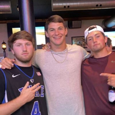 Profile Picture of Chase Curtis (@chasecurtis_09) on Twitter
