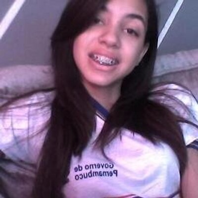 Profile Picture of Mari Azevedo (@mmariazevedo) on Twitter