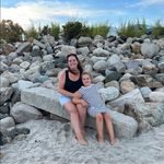 Profile Picture of Lindsay Hackett Long (@lindsaylovely) on Instagram