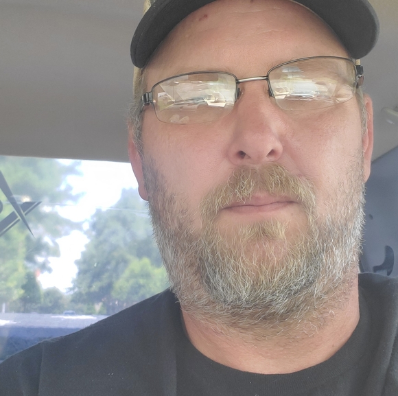 Profile Picture of David Garringer (@olballcoach) on Poshmark