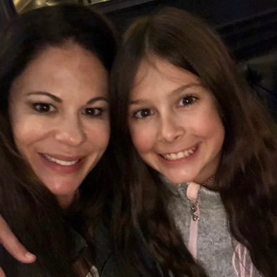 Profile Picture of Sharon Cook (@Sharokc) on Twitter