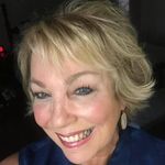 Profile Picture of Michelle Baer Collis (@michellebaercollis) on Instagram