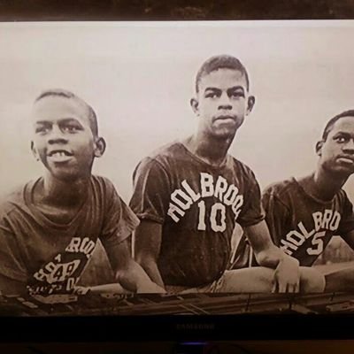 Profile Picture of Raymond Hobson (@rayrayhobson45) on Twitter