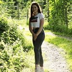 Profile Picture of Angelina Flottmann (@_angebee_) on Instagram