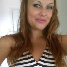 Profile Picture of Stephanie (@StepLynnSettle) on Twitter