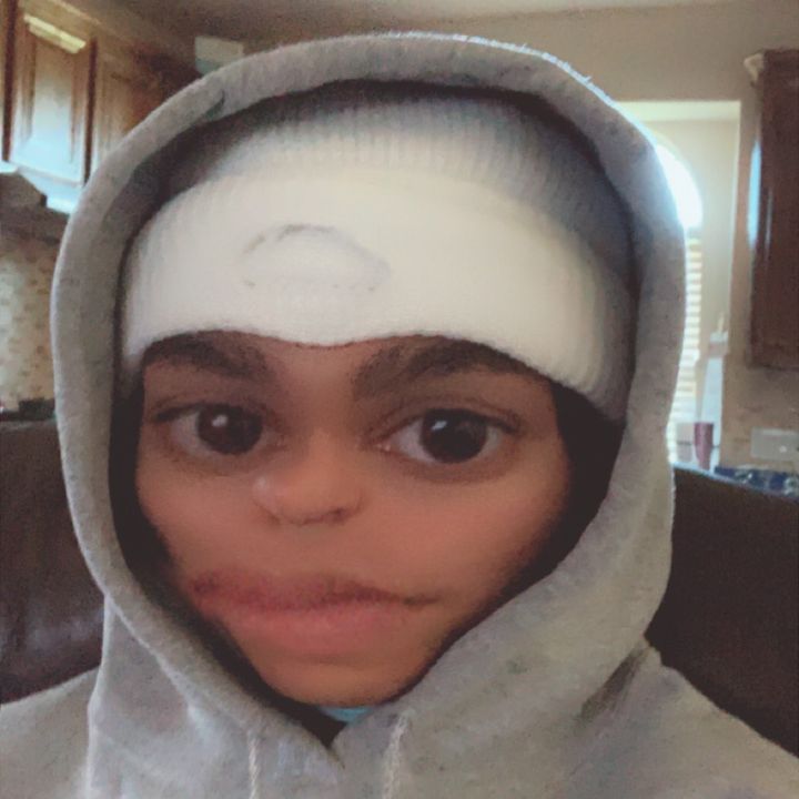 Profile Picture of Dev (@devoncallier) on Tiktok