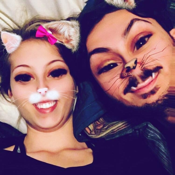 Benjamin Hunt - Poshmark Profile Picture of Benjamin Hunt (@bigenny) on Poshmark