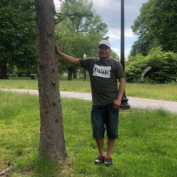 Profile Picture of Domingo Lucas (@domingolucas744) on Poshmark