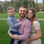 Profile Picture of Kelly Hickson (@Kelly-Hickson) on Facebook