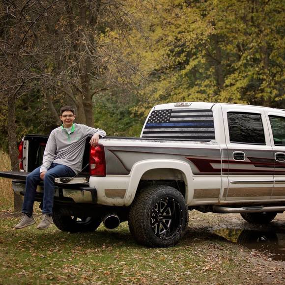 Dylan Dority - Poshmark Profile Picture of Dylan Dority (@dylandority) on Poshmark