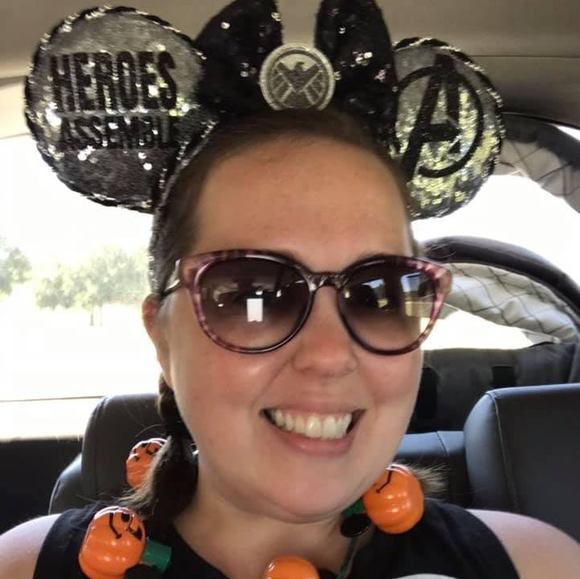 Profile Picture of Kimberly Erbaugh (@its_me_kim2002) on Poshmark