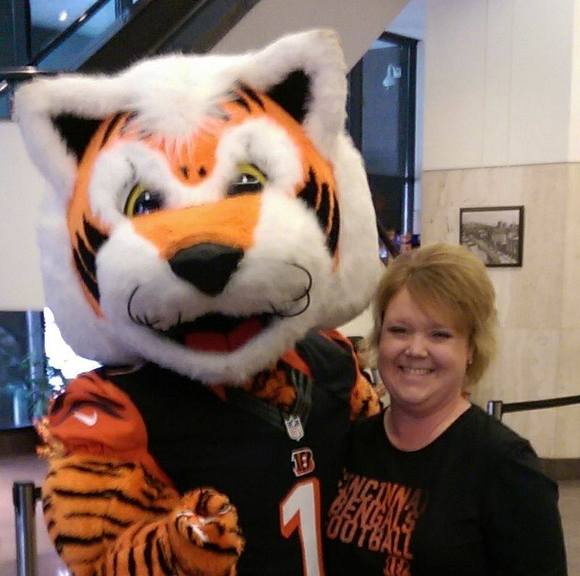 Profile Picture of Christi Hailey (@deathvalle) on Poshmark