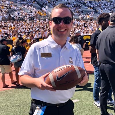 Profile Picture of Chase Cross (@chasecross98) on Twitter